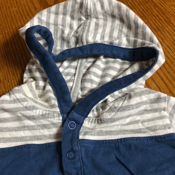 Infant hooded long sleeve jacket - Picture 3 of 5